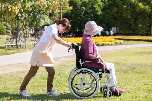 最貧困女子 女性の貧困問題は男性が原因 私たちにできる対策や解決方法とは 22世紀を生きる君へ